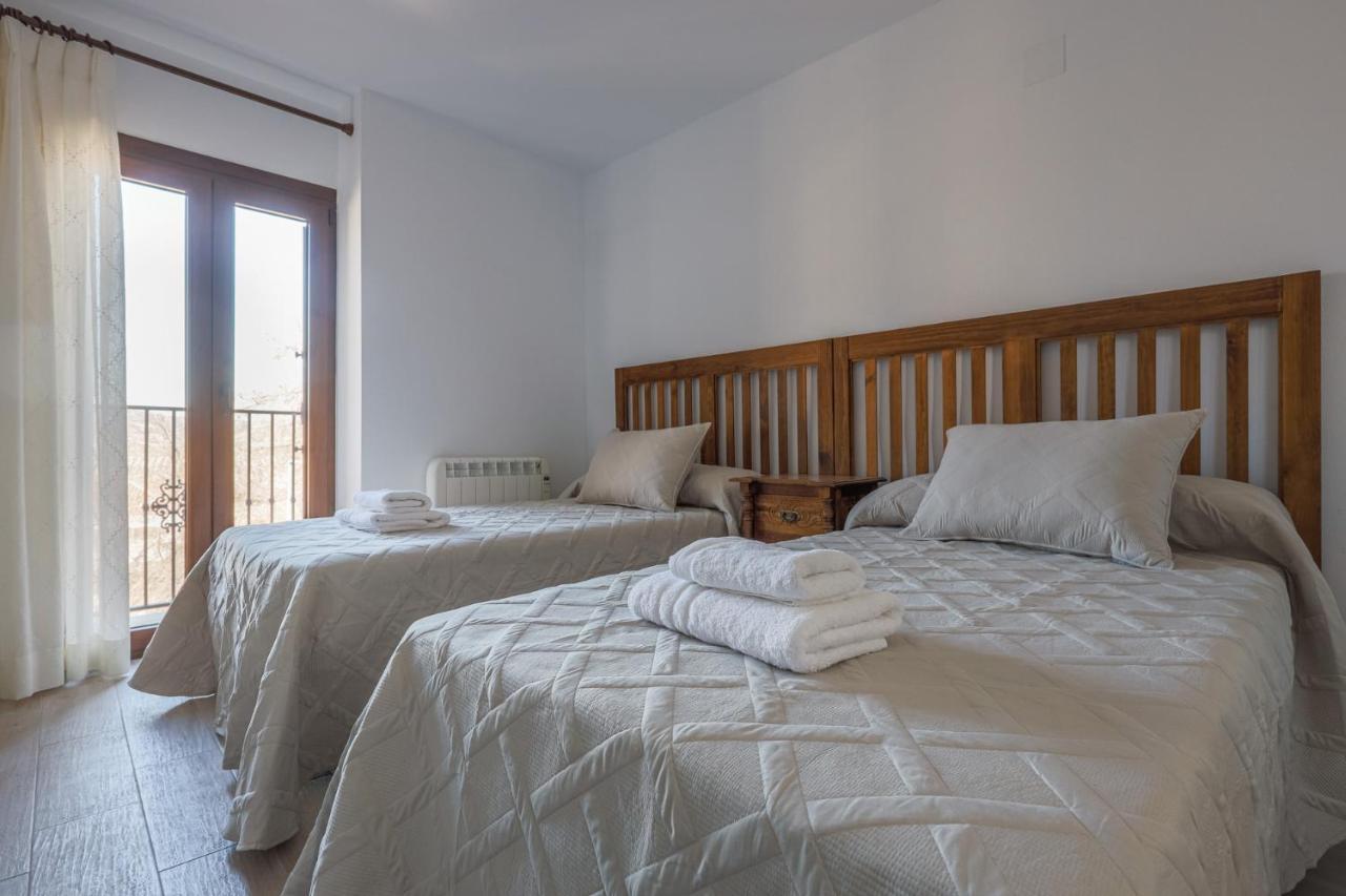 Fantastica Casa De 3 Bedroom Y 3 Banos - Casa De Relax- Montefrío Exteriér fotografie